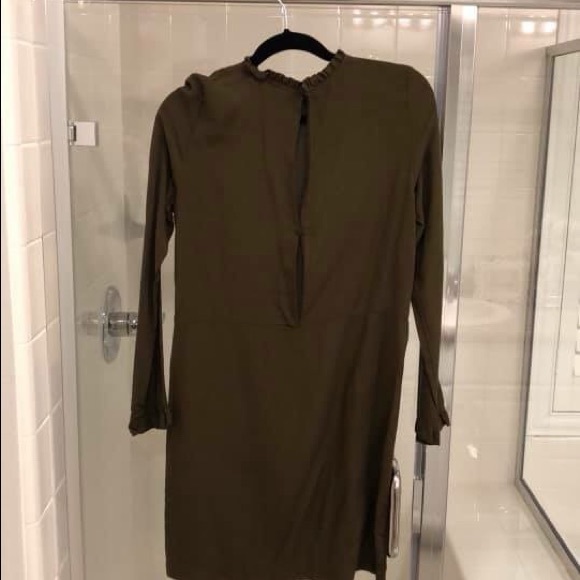 H&M dress - Picture 2 of 3